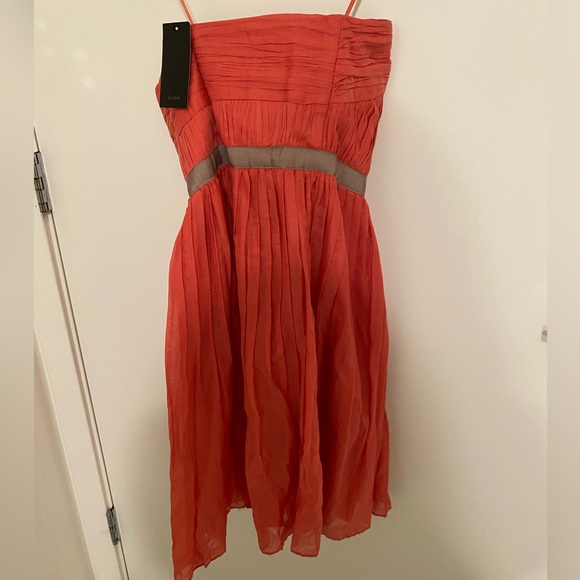 Mango asymmetrical strapless brand new dress(with tag) - Picture 4 of 5